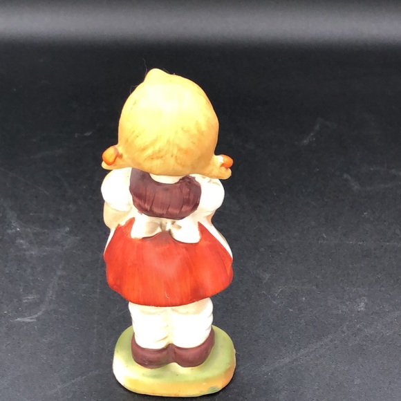 Vintage Napcoware NAPCO Hummel Style Ceramic Girl Figurines C7118. - Picture 8 of 10